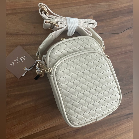 Mali + Lili Josie bone vegan leather double Woven Crossbody Bag convertible - Picture 8 of 11
